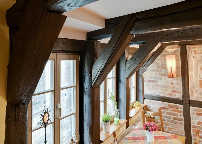 Historic Haven In 아파트 *