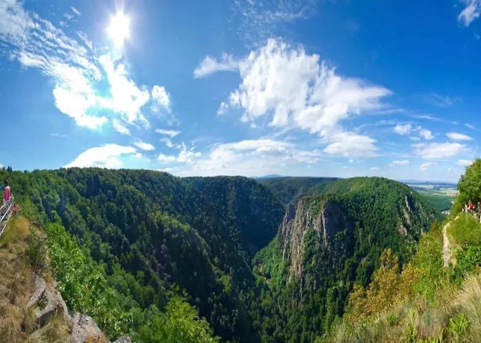 아파트 Historic Haven In